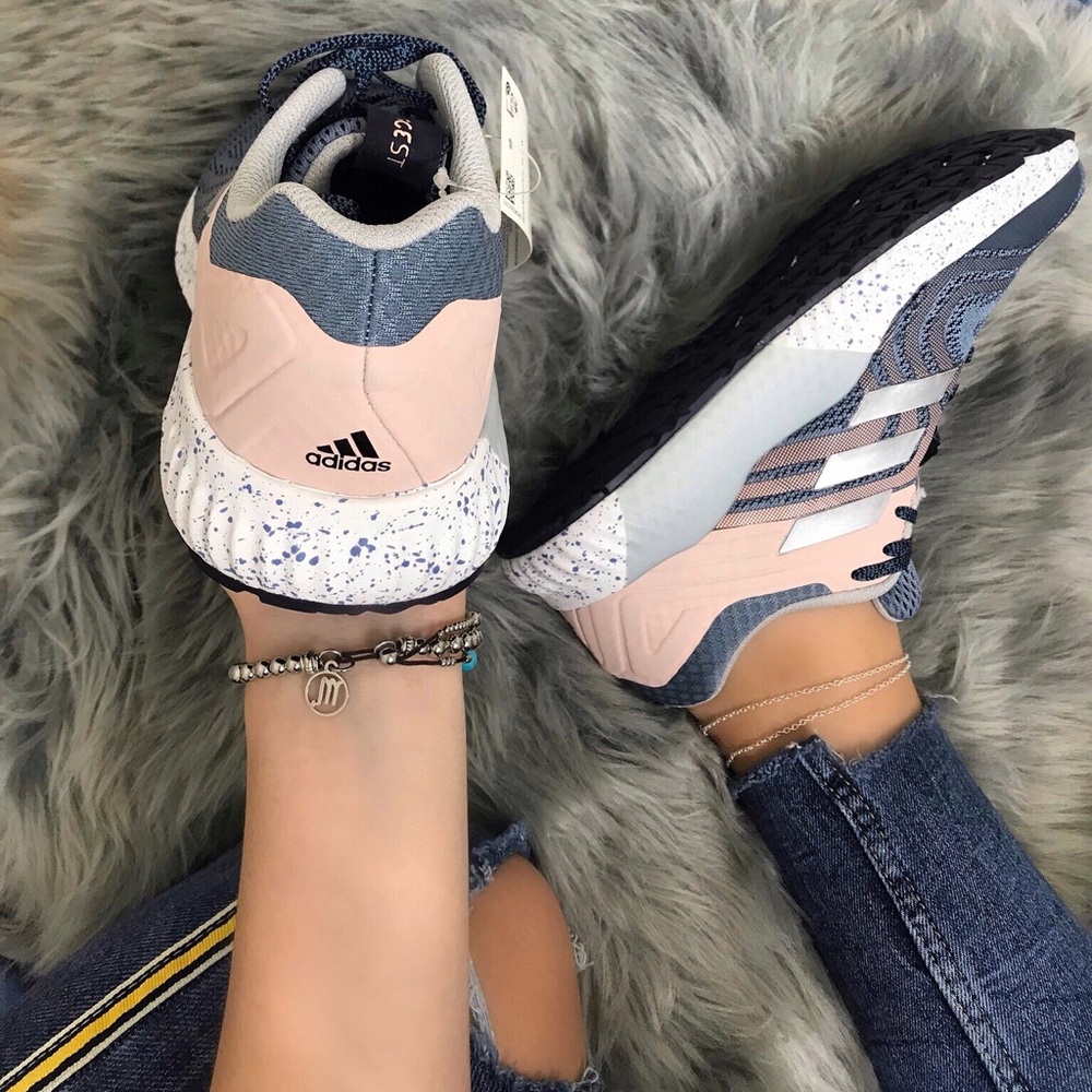 adidas Women's Running Shoes NWB - Picture 8 of 8